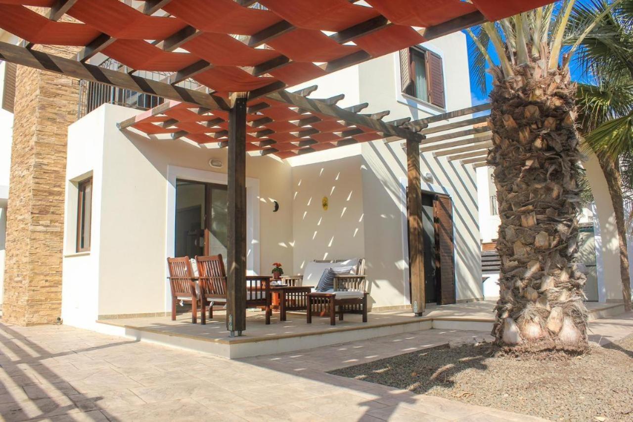 Unique Beach Luxurious Villas Ayia Napa Eksteriør billede