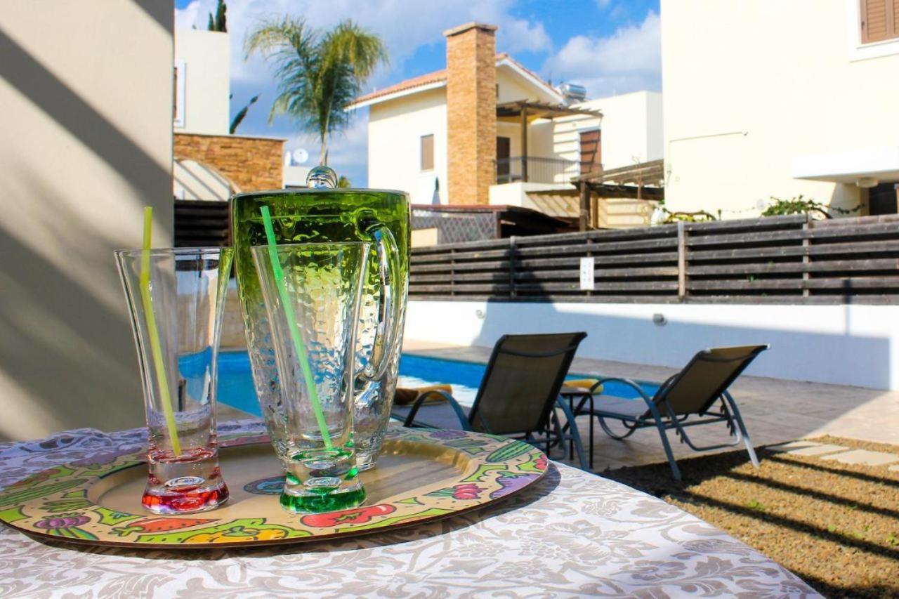 Unique Beach Luxurious Villas Ayia Napa Eksteriør billede
