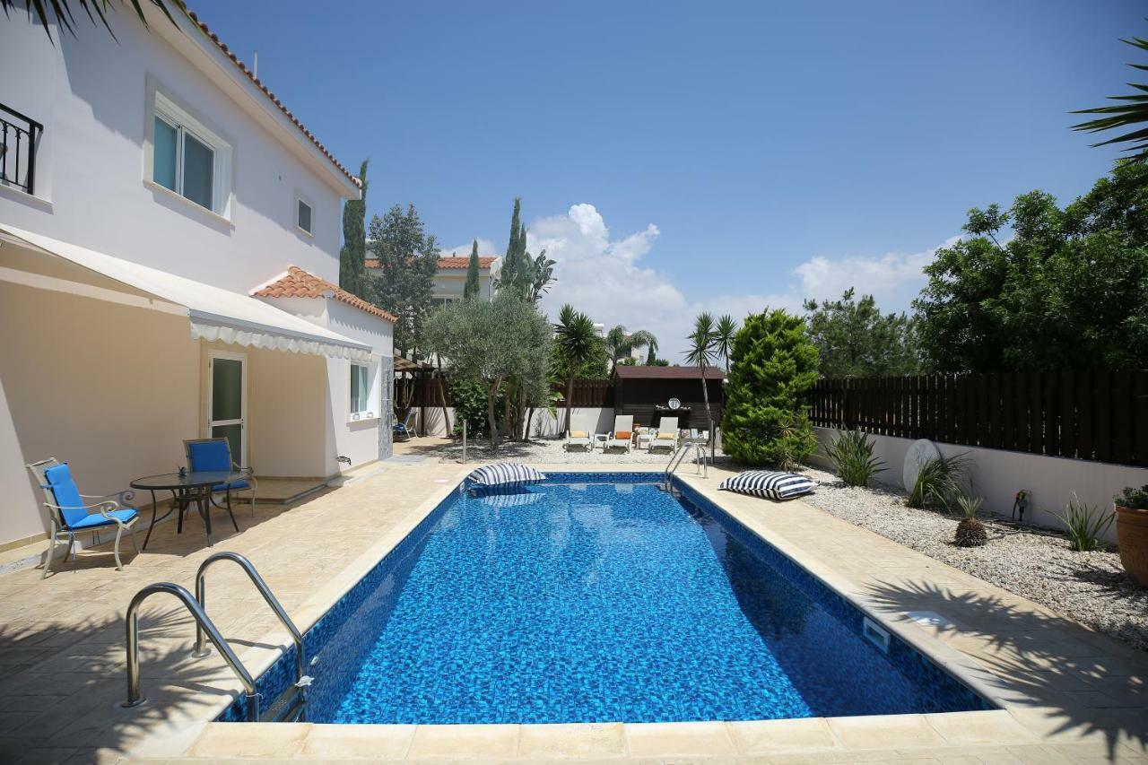 Unique Beach Luxurious Villas Ayia Napa Eksteriør billede