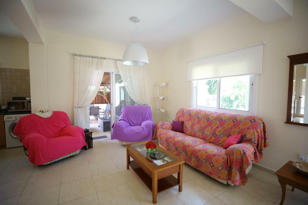 Unique Beach Luxurious Villas Ayia Napa Eksteriør billede