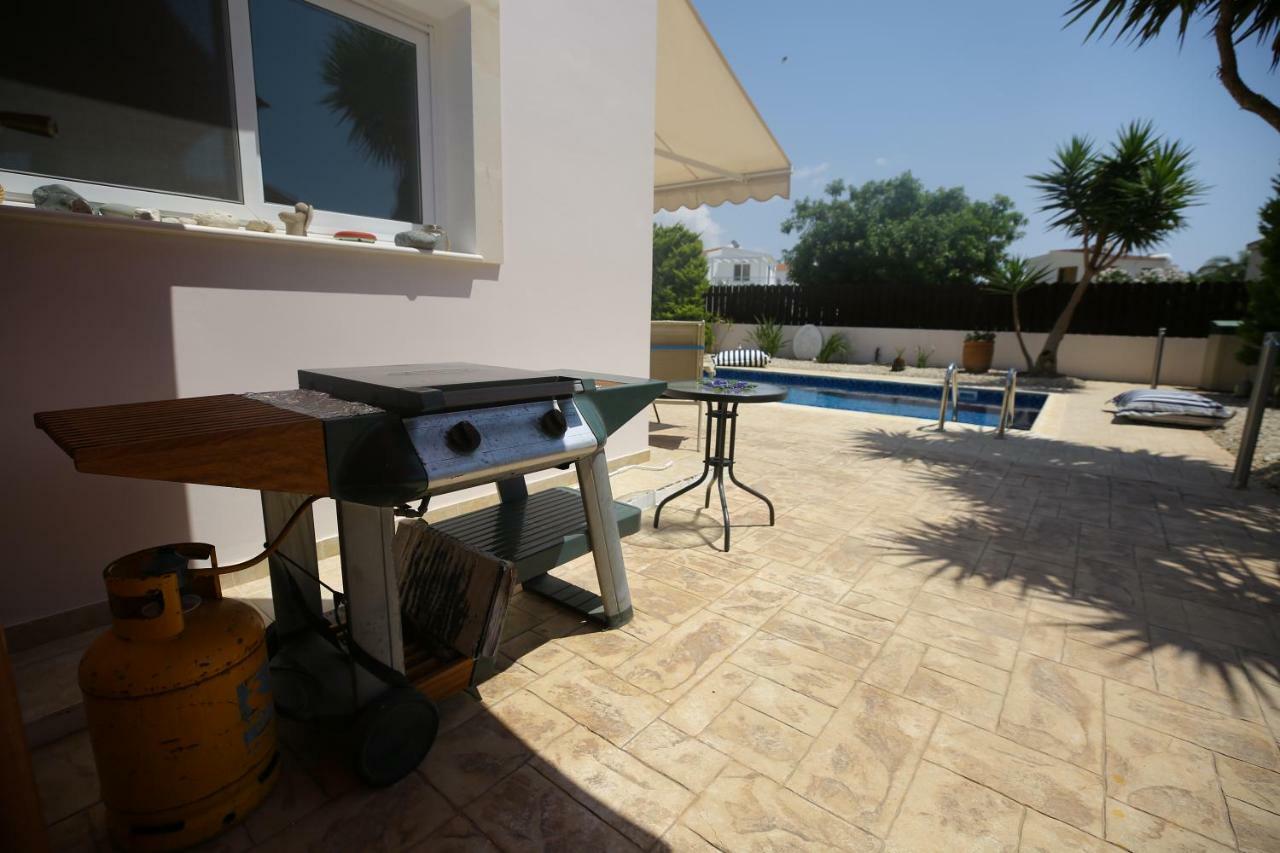 Unique Beach Luxurious Villas Ayia Napa Eksteriør billede